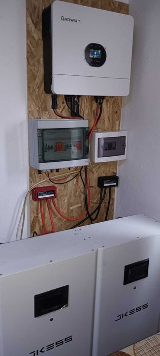 Baterie Lithium 17 KW 51.2 v 330Ah LifePo4 Panouri solare tractiune