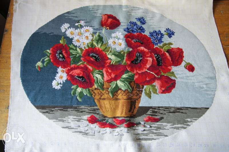 Продавам гоблени и шия по поръчка