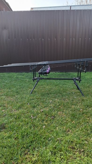 Echipament de pescuit lansete+mulinete+rod pod+senzori