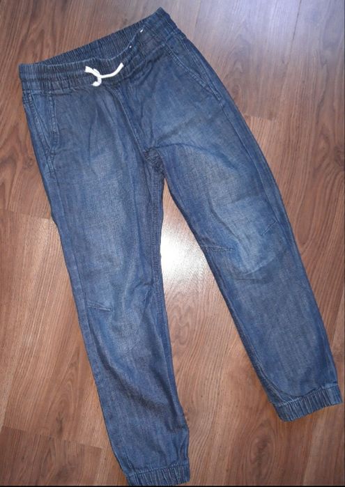 Детски дънки панталани далнище размер 140 см. 10 години