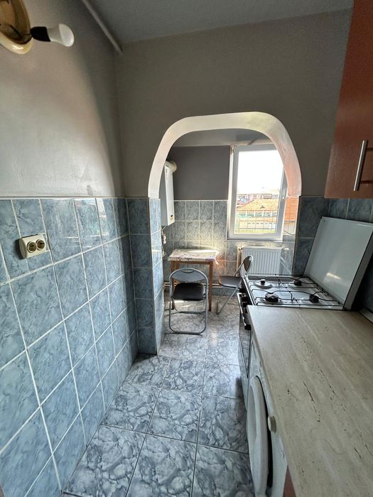 Garsoniera de închiriat, str Dragoș Vodă