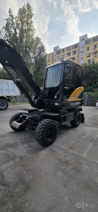 Hyundai hw60a  mini