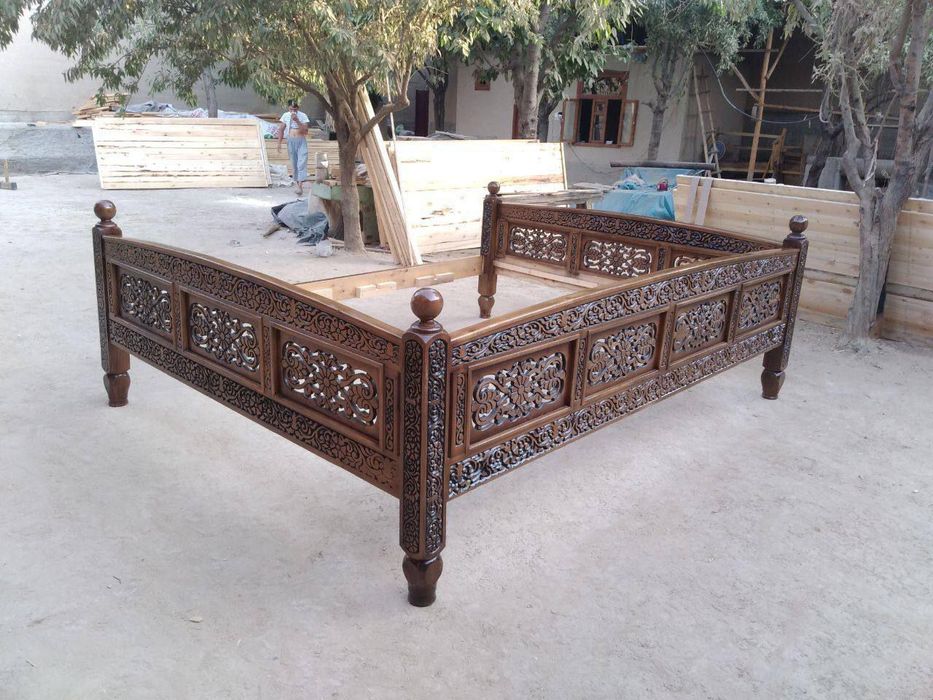 Тапчан караваи Tapchan, krovat, suri