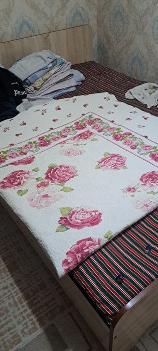 Продам покрывало двухспалку