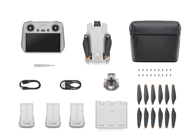 DJI Mini 3 Fly More Combo Sigilată