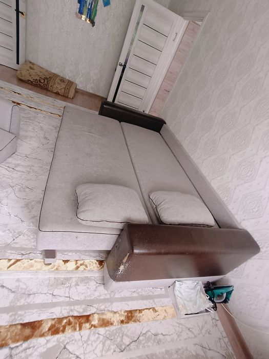 Продам диван.  25000тг