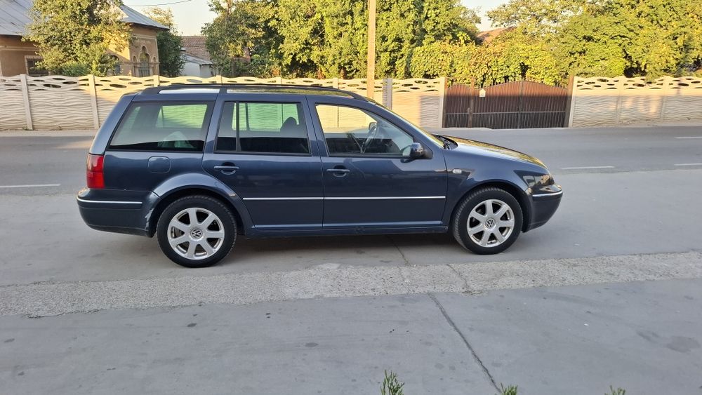 Volkswagen  Bora 1.9 tdi Axr