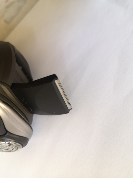 Електрическа самобръсначка Philips Power Touch