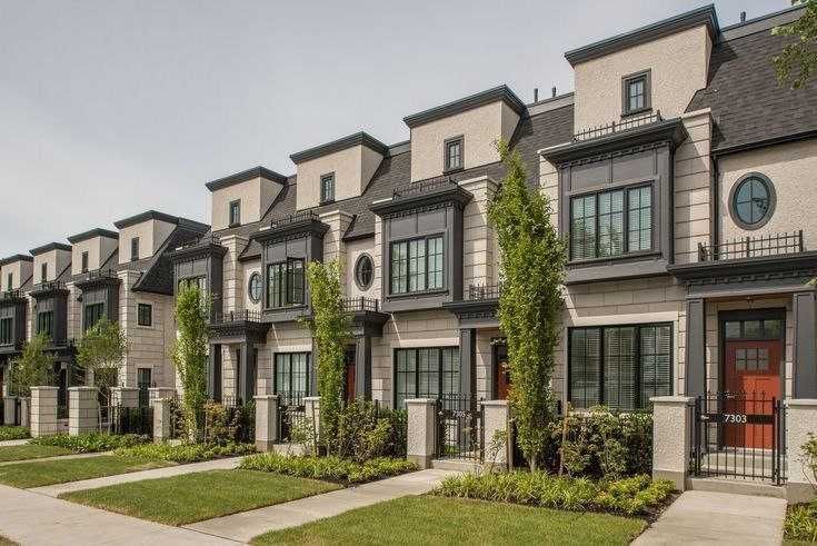 Продам 2 угловых участка на против друг друга