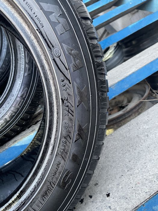 Шины максис всесизонка