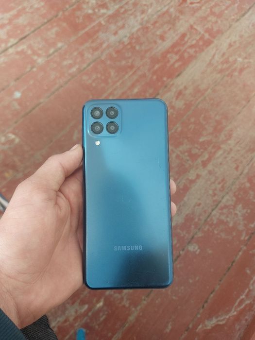 Samsung  m33  5G 6ga 128tali