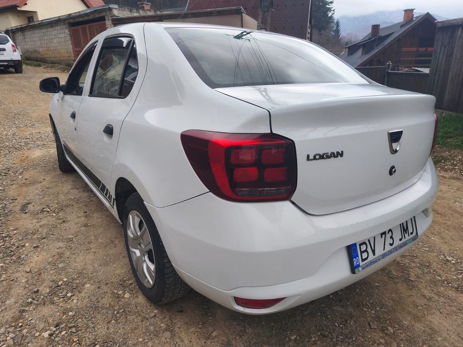 De vinzare  Dacia  logan