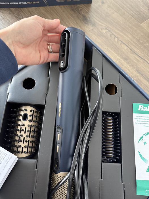 Perie cu aer cald Babyliss Airwand all in 1 + 2 accesorii