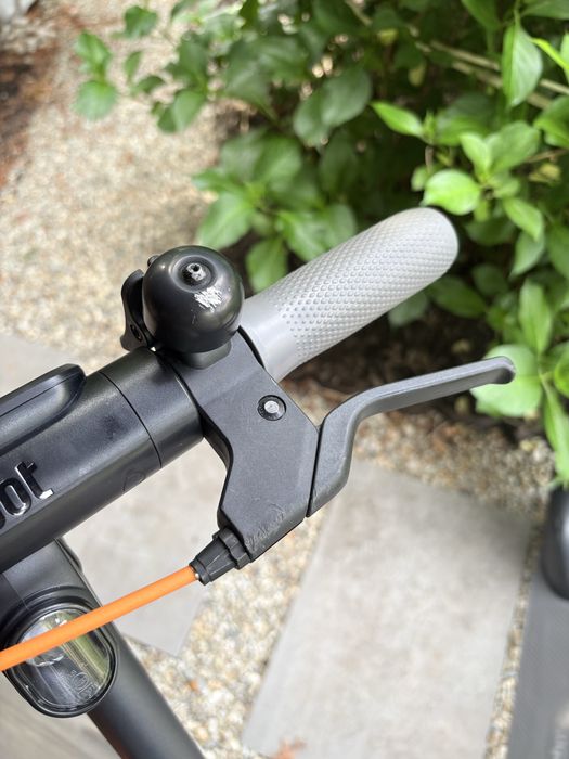 Trotinetă electrică Ninebot KickScooter E2 Plus – 500 km – Brașov