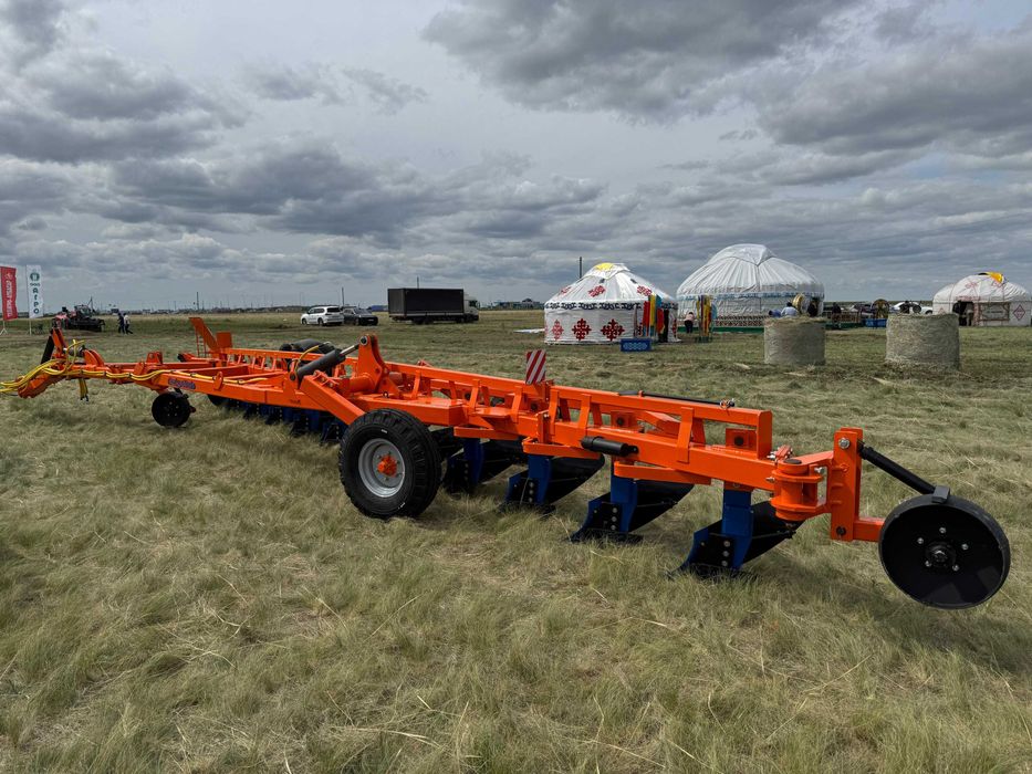 Плуг прицепной усиленный ПП-9+2х40