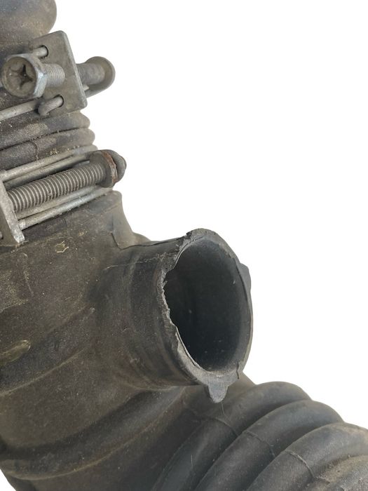 Furtun Admisie Aer Nissan Patrol Gr V Platform/Chassis Y61 1998 -> 3.0