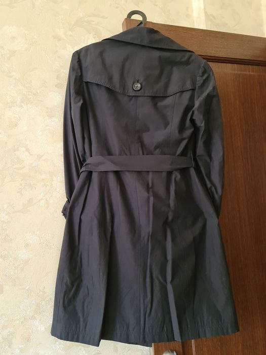Продам плащ (тренч), пальто