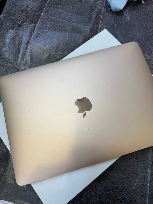 Apple MacBook Air 13 дюймов (г Астана, ул Сыганак 54) Л: 101/5994
