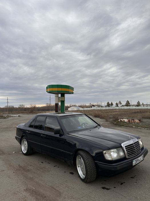 Продам месредес 124