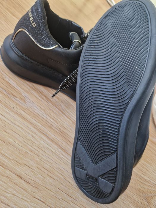 Karl Lagerfeld нови сникърси