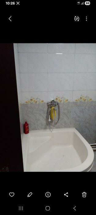 Продается квартира в шарке1.базарчик.срочно.