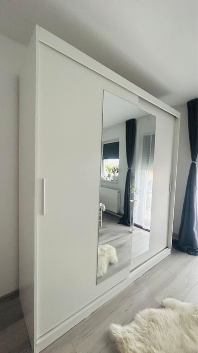 Vand dulap dressing alb cu oglinda