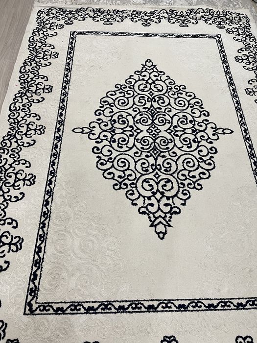 Ковёр размером 3,50x2,50