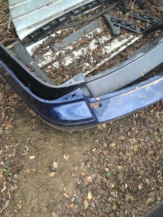 Bara fata spate golf 4 hatchback si variant vw bora