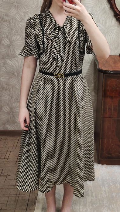 Продам платье новое