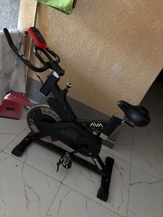 Тренажерный велосипед