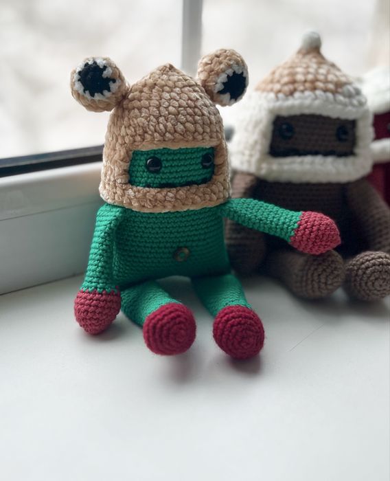 Вязаные игрушки Монстры
