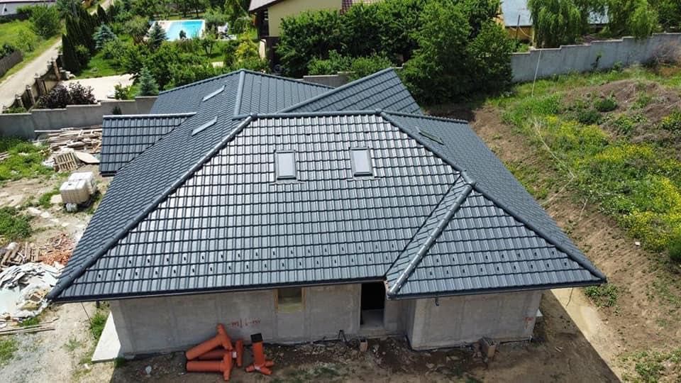 Acoperiș /Mansarde/terase/foișoare/reparații