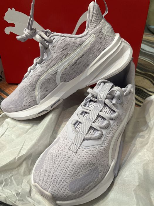 Продам кроссовки женские Puma