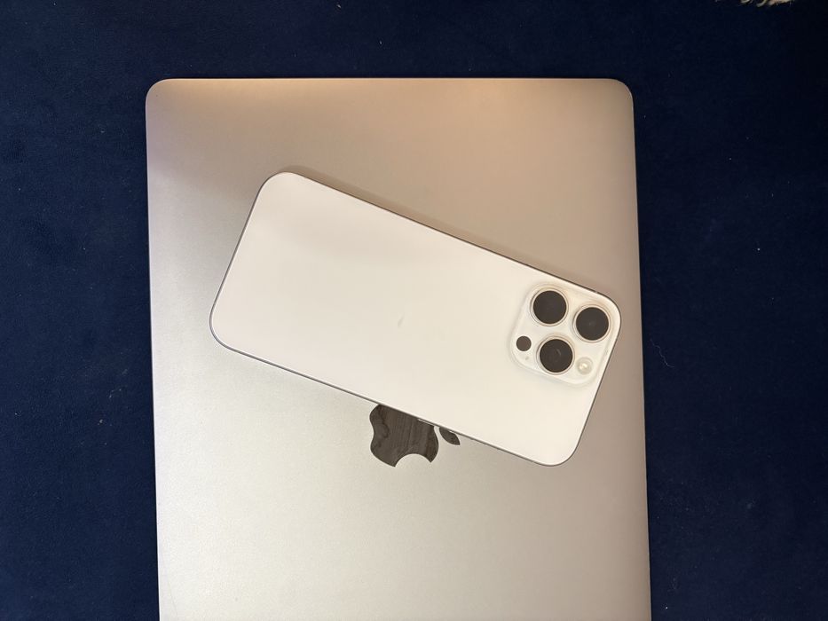 Iphone 16 pro max 256 gb в ГАРАНЦИЯ до 2028 г.