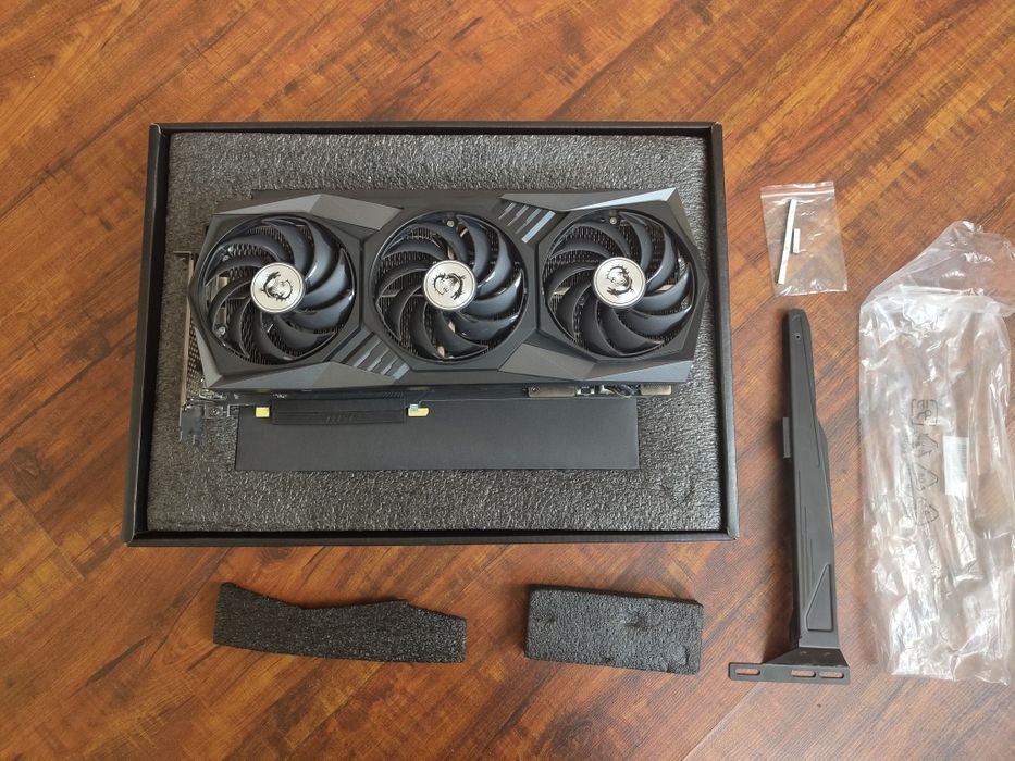Продам MSI GeForce RTX 3080 Gaming X Trio 10G