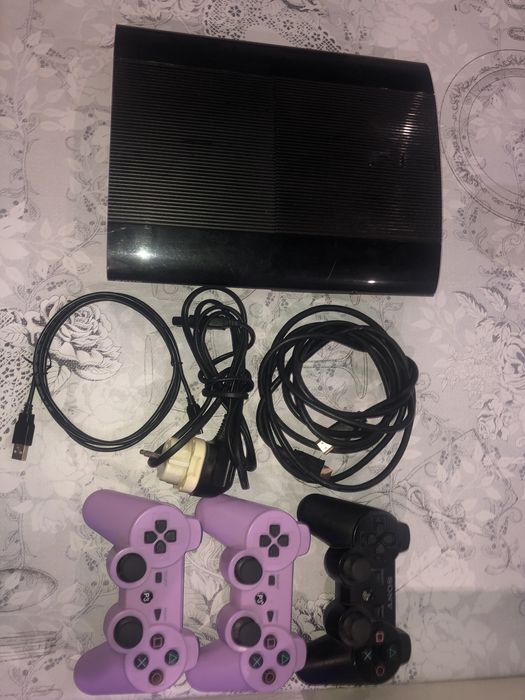 Плейстейшън 3 в отлично състояние