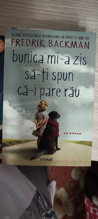 Vând cărți în stare foarte buna.