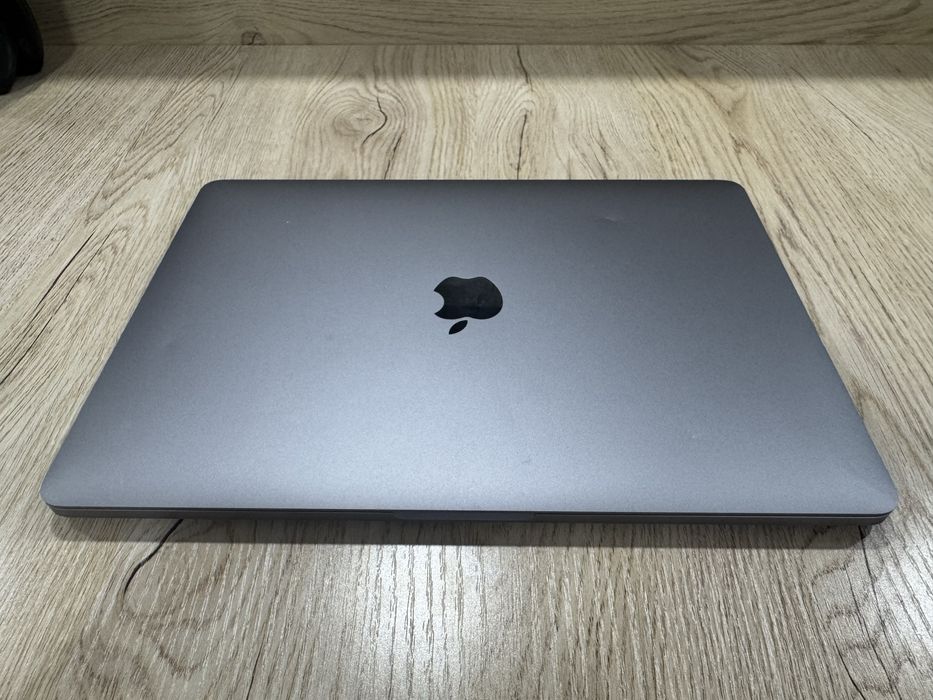 MacBook Pro M1 2020 8/256 GB