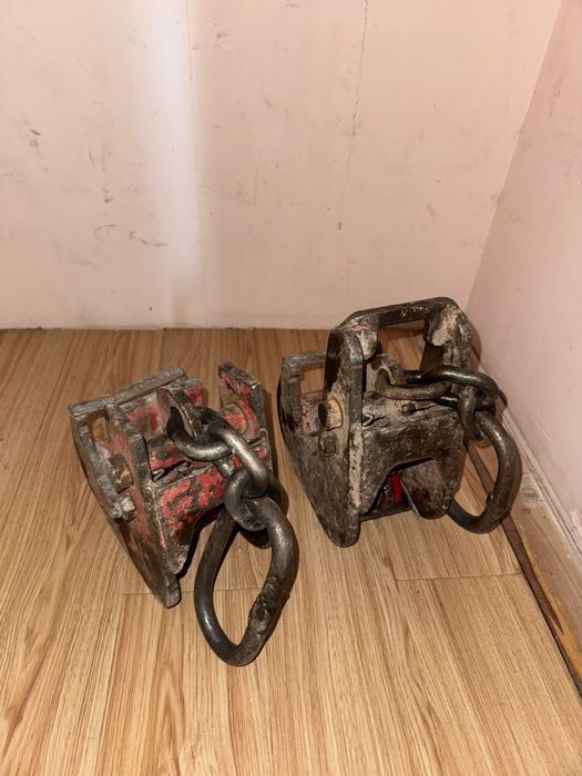 Продам захваты для опалубки