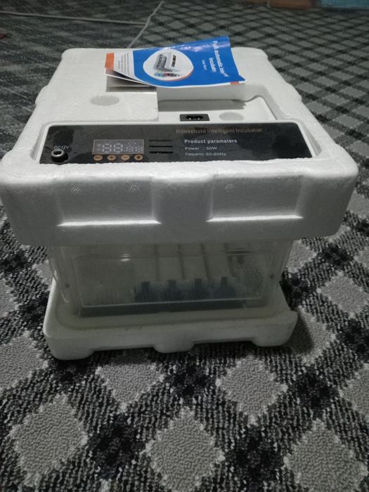 Сотилади  инкубатор