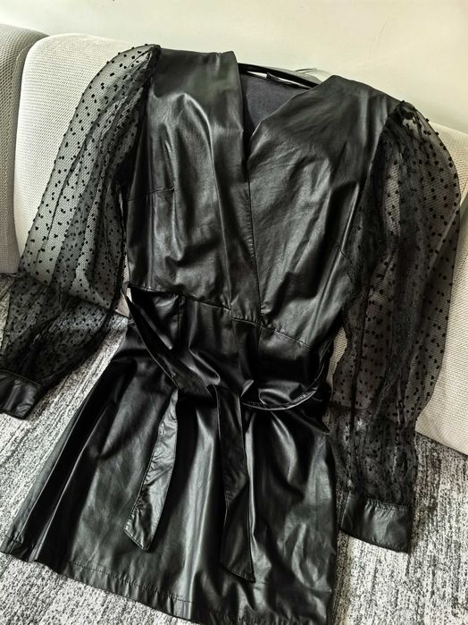 Кожена рокля размер С