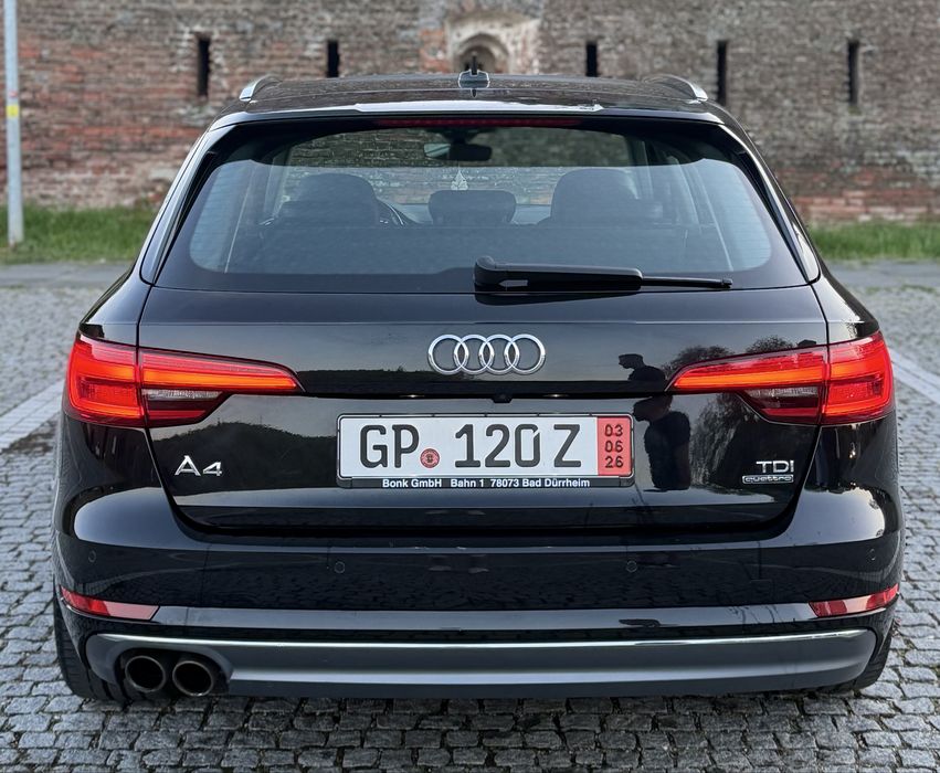 AUDI A4 2.0 TDI 190 CP Quattro 2017