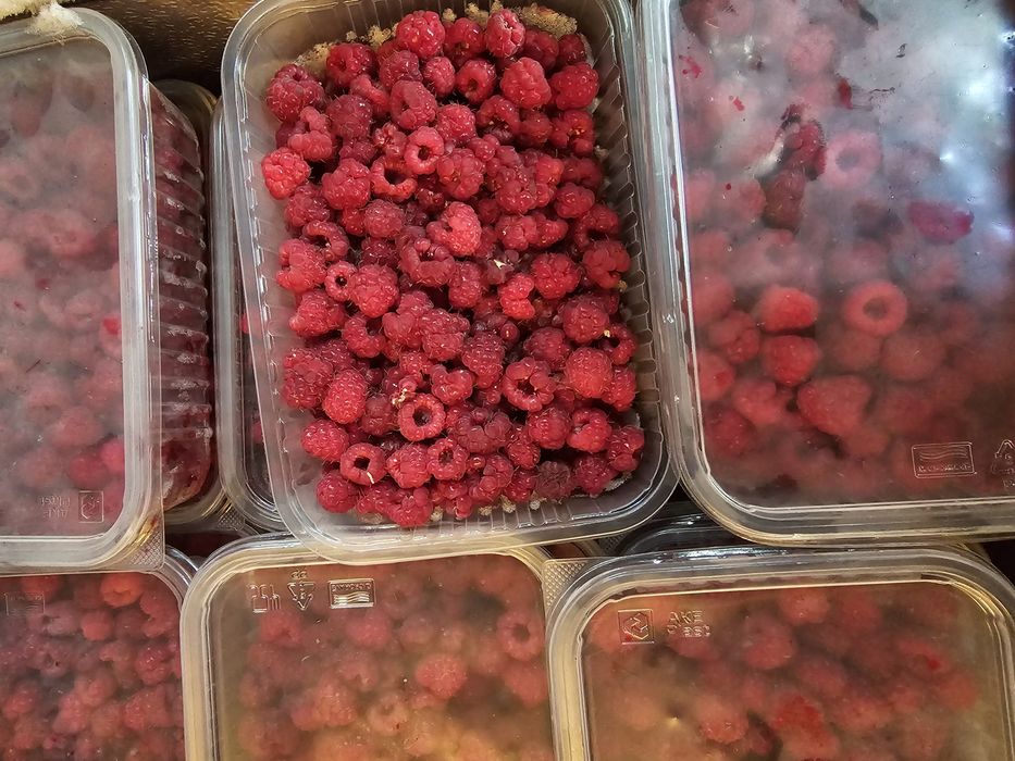 Малина замороженная 1 кг горная