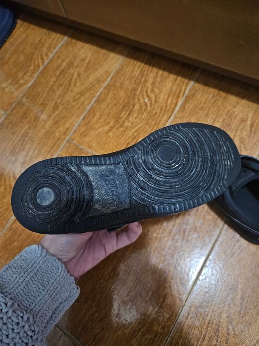 Adidasi Nike baieti marime 31