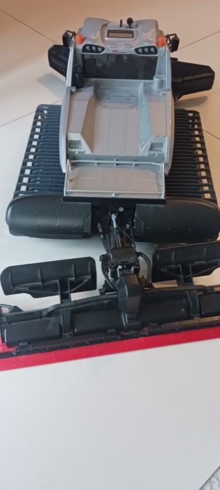 Ратрак, верижна машина, snowcat