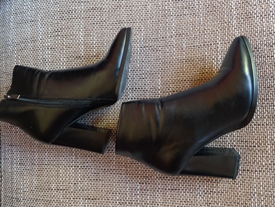 Разбираю гардероб. Женская одежда.