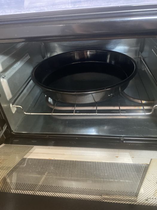 Продам маленькую духовку