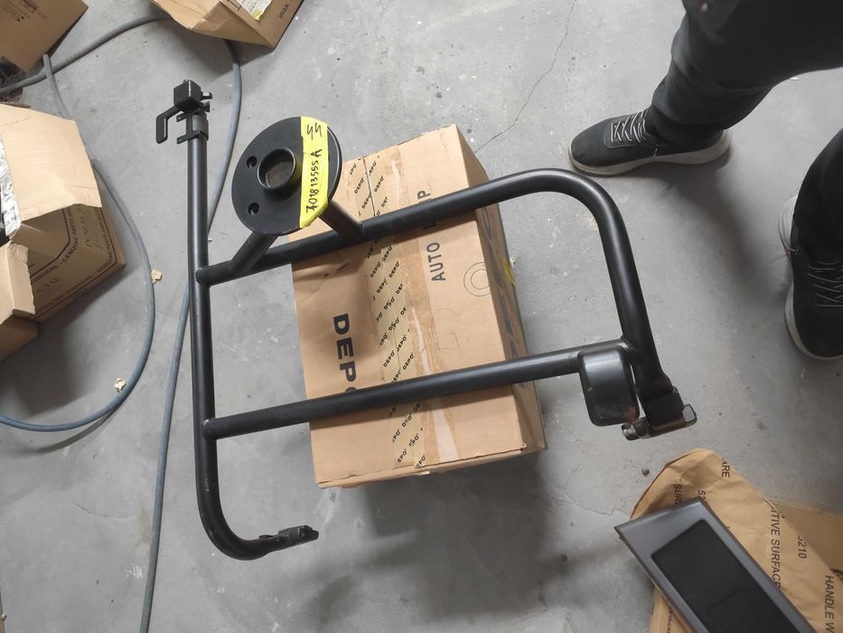 Suport ext mobil roata rezerva