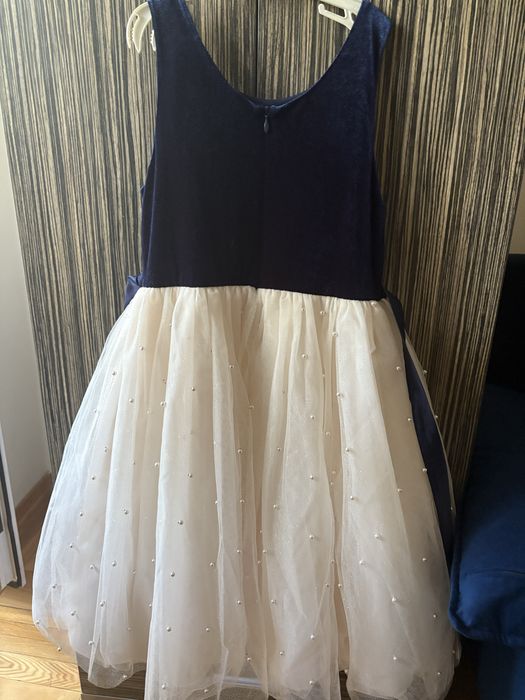 Эдегантное платье для девочки на любой праздник