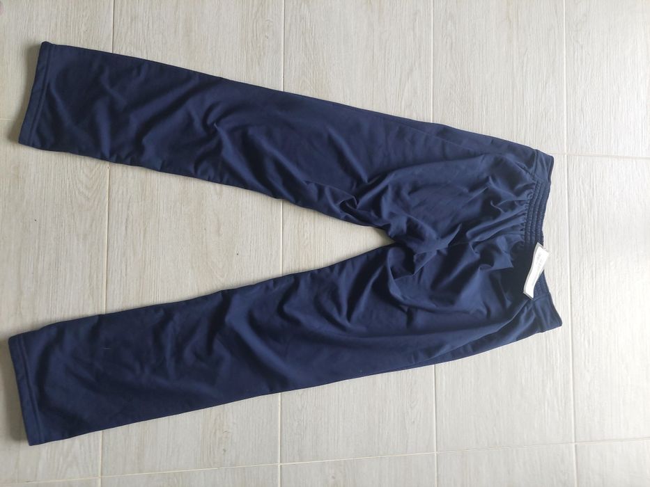 Pantaloni sport damă Erreà – mărimea M, model Catarina, noi
